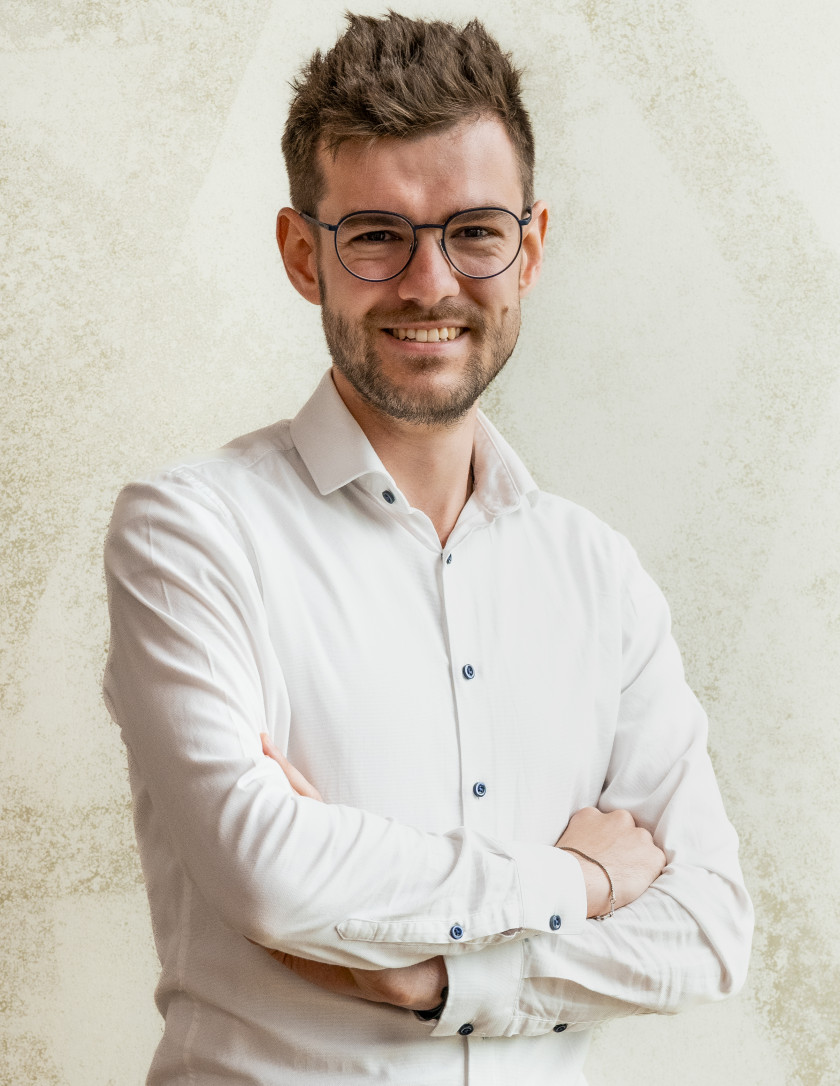 Sven <br />
Dernerth